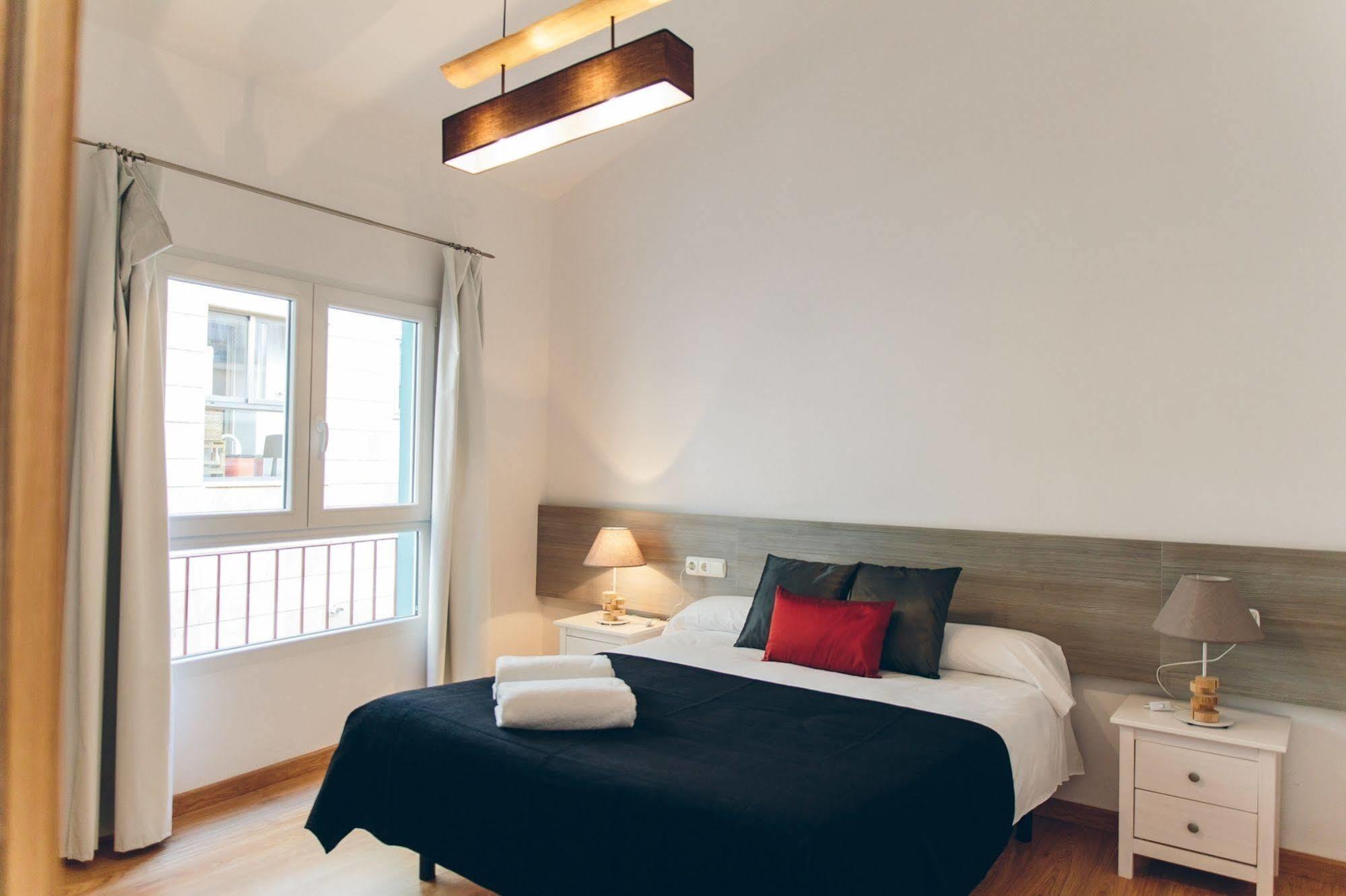 The Lucky Flats - Artilleros Alicante Exterior foto